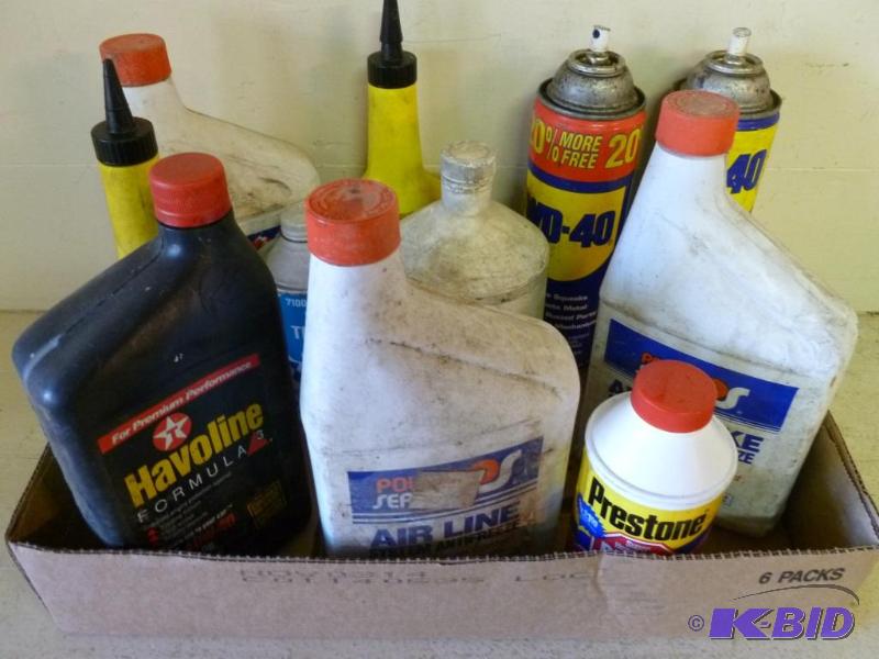 lot 212 image: Large lot of mechanics shop items....