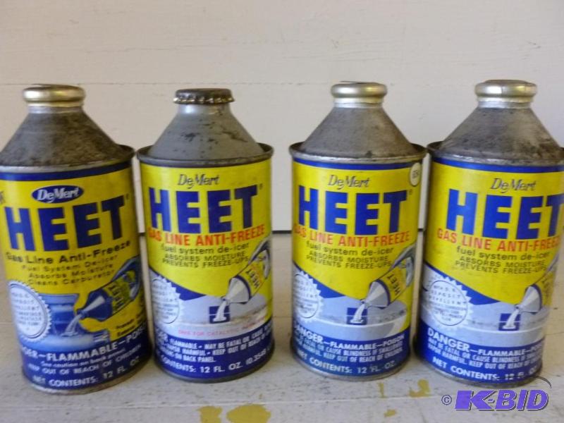 lot 214 image: Lot of four vintage metal Heet cans, all four...