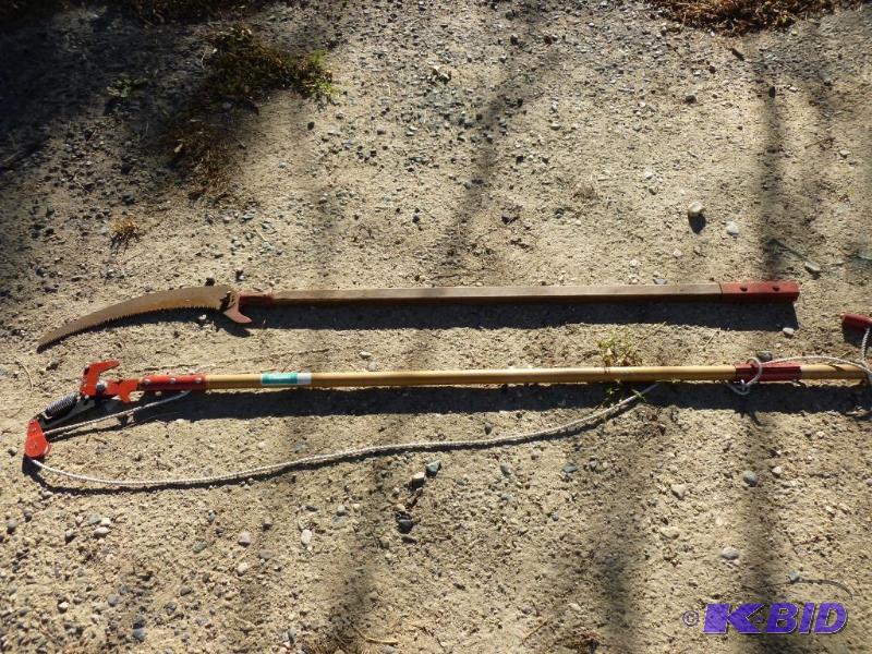 lot 236 image: Lot of two branch trimmers that includes a lo...