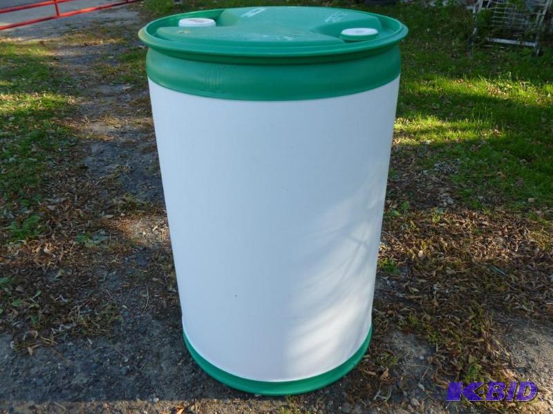 lot 247 image: Large 55 gallon plastic drum, comes with two ...
