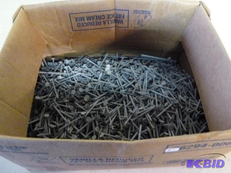lot 88 image: Large lot of good nails 2 14" L....