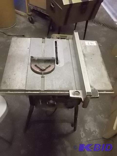 lot 47 image: Shopmaster Table Saw...