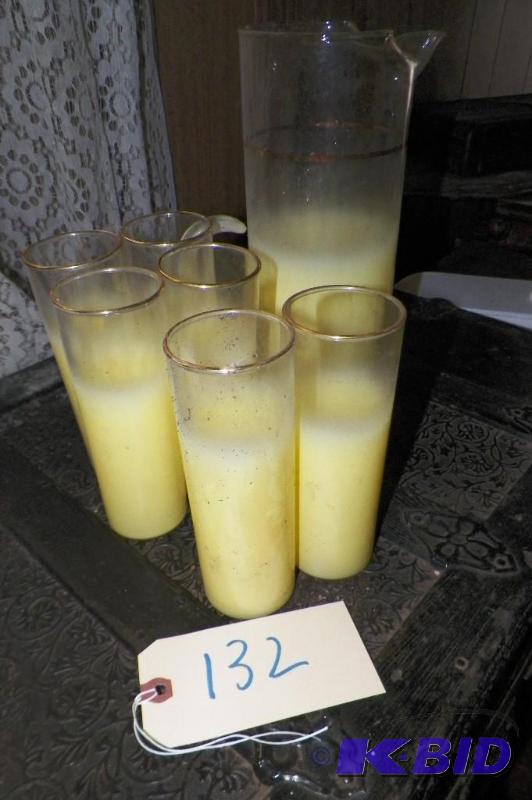 lot 132 image: Vintage Pitcher & Glasses
