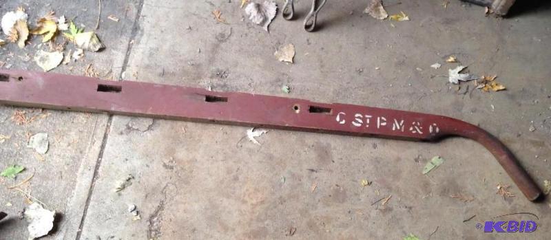 lot 145 image: C St. P M & O Railroad Cart Handle