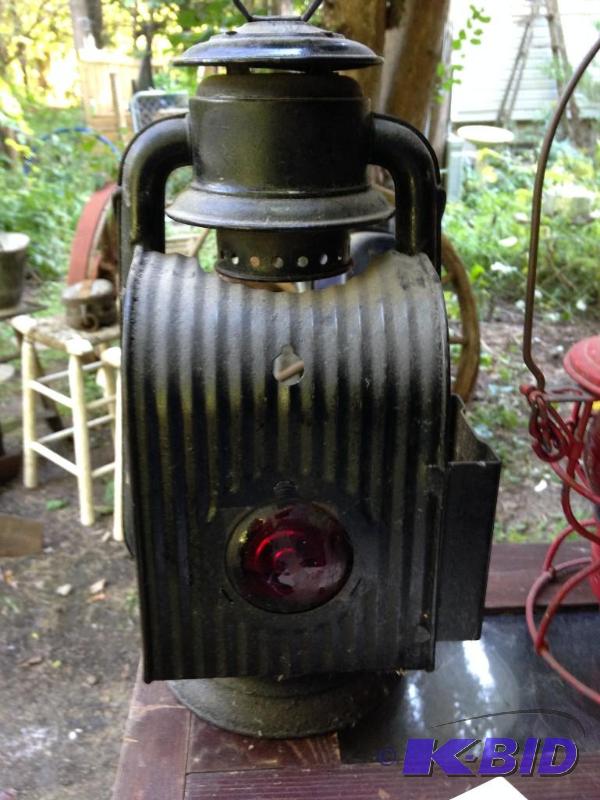 lot 15 image: Railroad Lantern with Red lens
