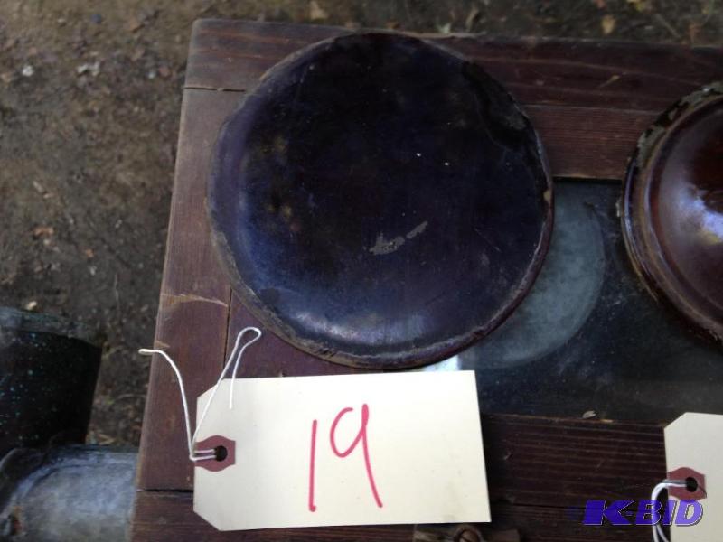 lot 19 image: Red Lens for a Railroad Lamp