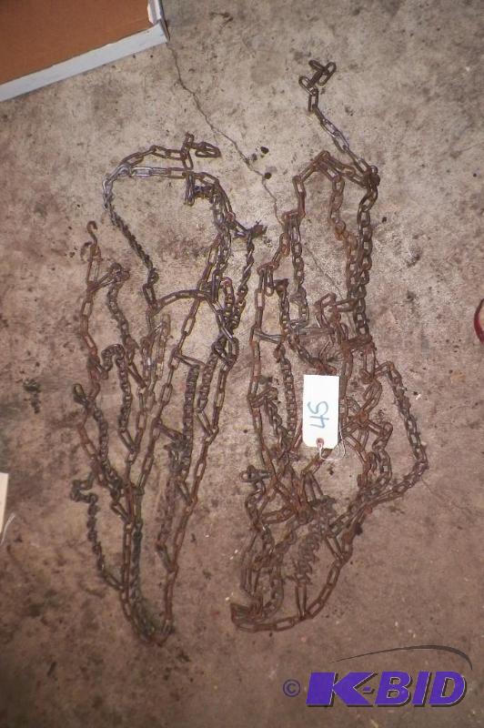 lot 245 image: Tire Chains (45)