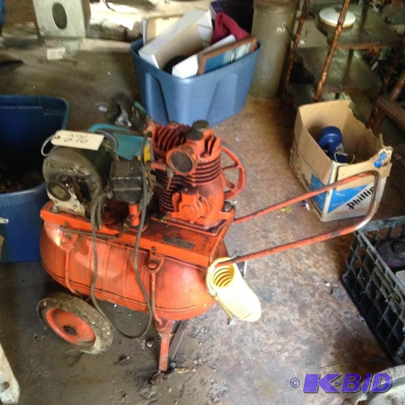 lot 276 image: Air Compressor