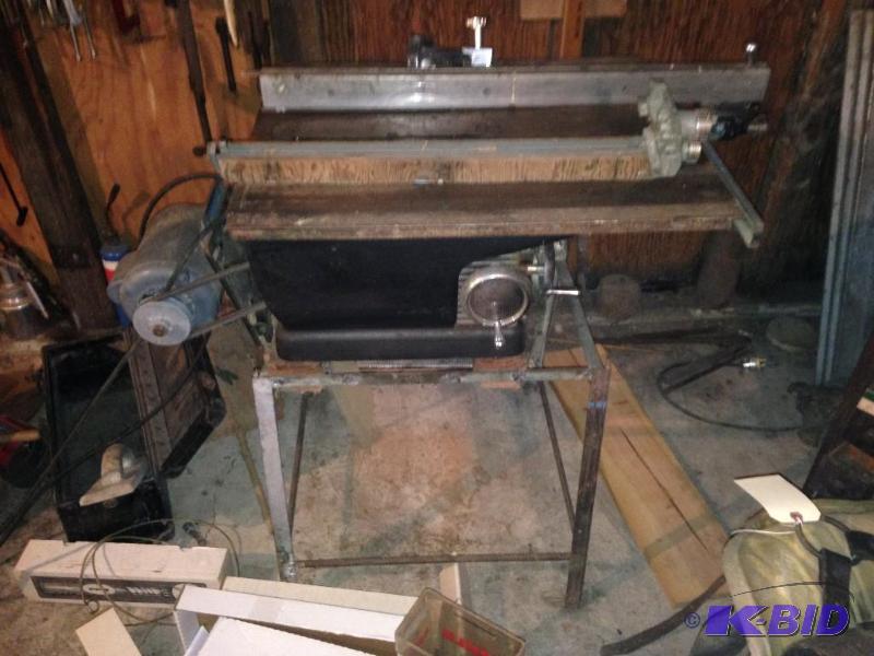 lot 288 image: Craftsman 100 Table Saw