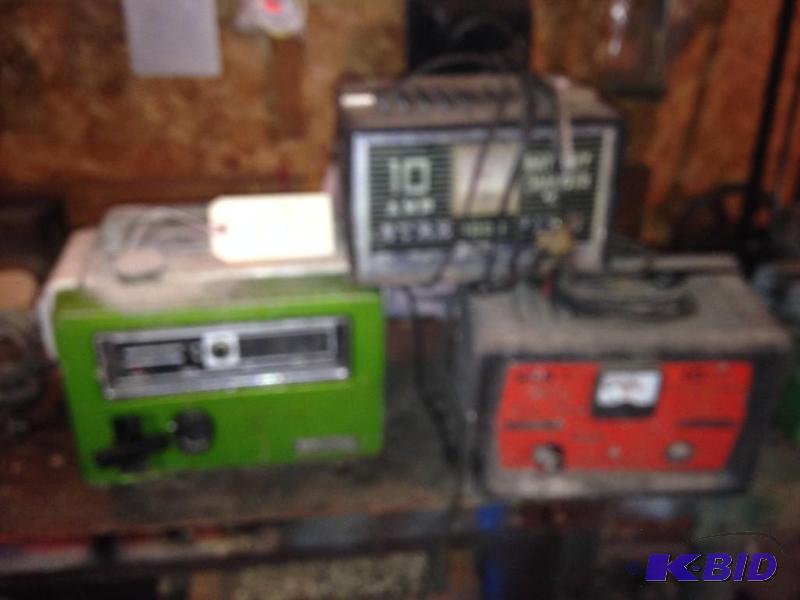 lot 299 image: 2 Battery Chargers and Honda ER400 Generator