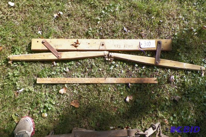 lot 300 image: Antique Horse Yoke Harness