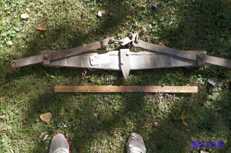 lot 301 image: Antique Horse Yoke Harness