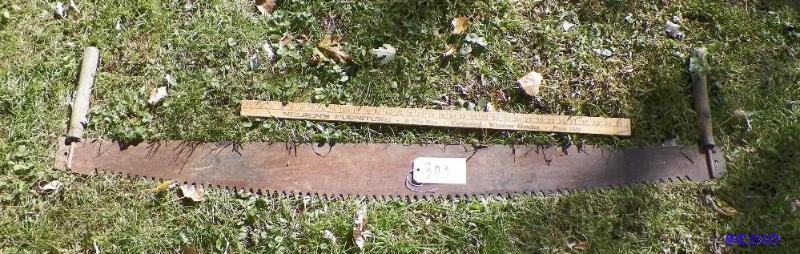 lot 303 image: 60 inch saw
