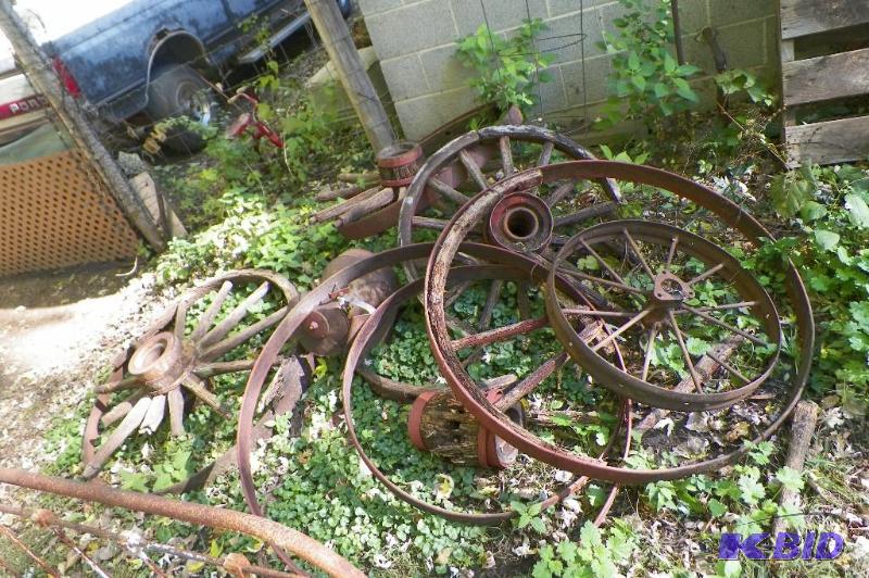 lot 328 image: Metal Wheel Lot