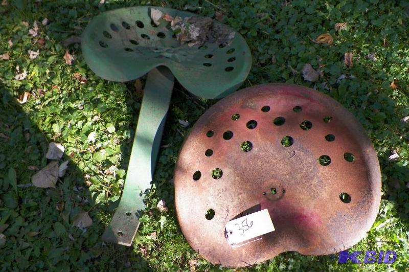 lot 356 image: 2 Tractor Seats
