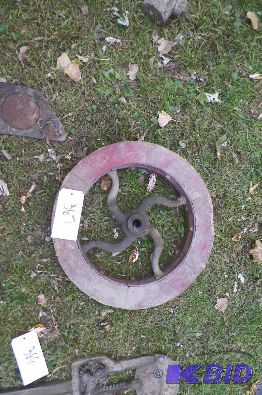 lot 367 image: 18 12 inch wheel
