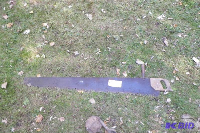 lot 368 image: 54 inch saw