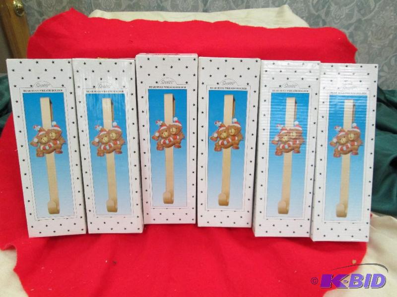 Qty 6 Scotts Bear Hugs wreath holder...
