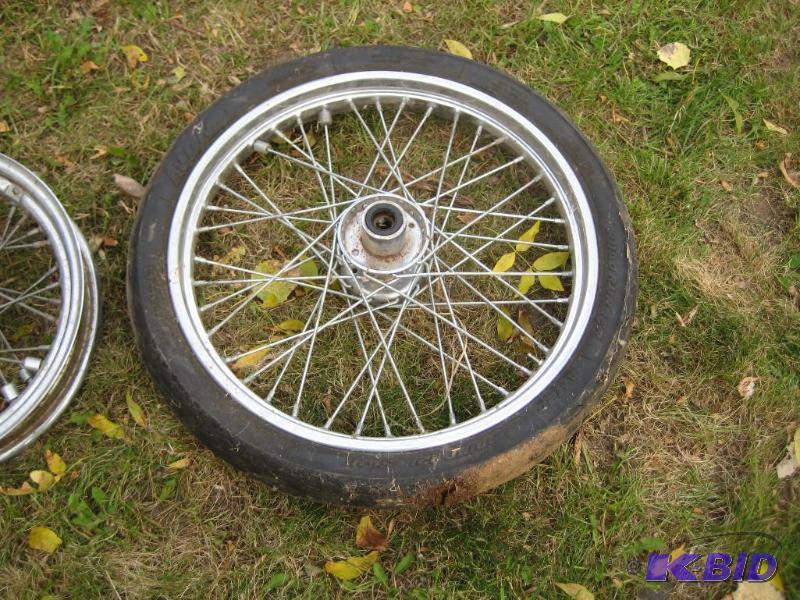 Harley Davidson Rim and Tire (Front) (1970s Soft Tail)