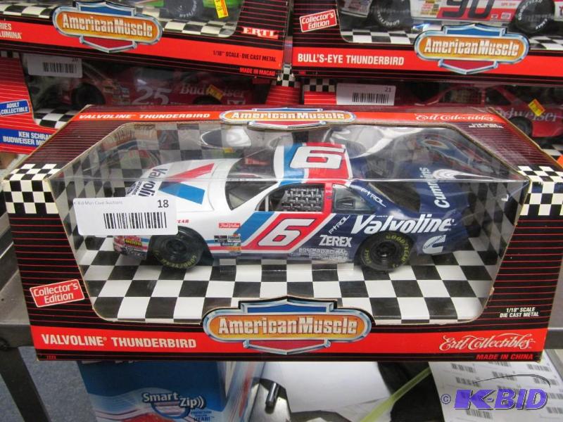 lot 18 image: 1995 Ertl American Muscle #6 Martin Valvoline NASCAR 118 Die Cast Car