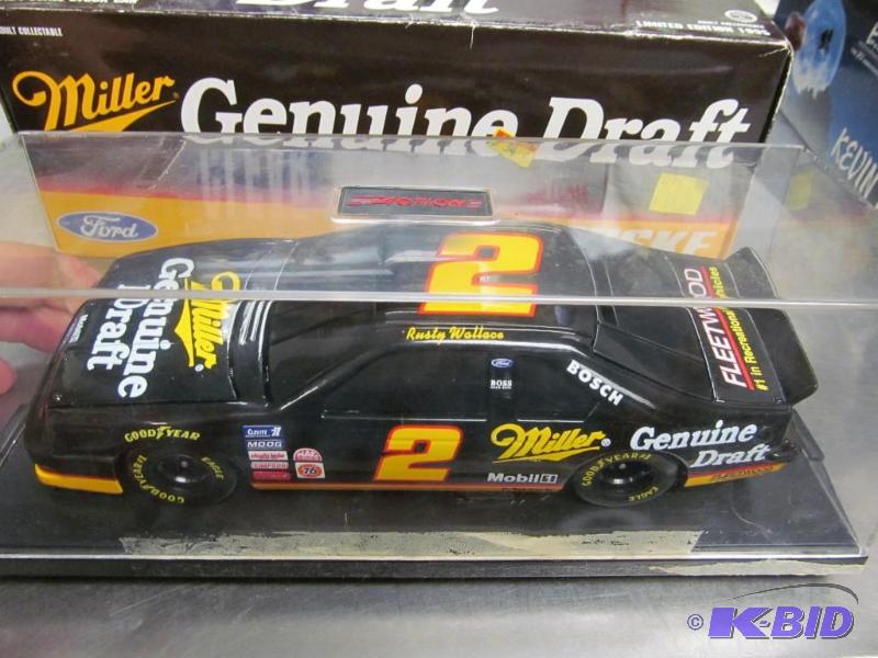 lot 57 image: 1995 #2 Rusty Walace Miller NASCAR 124 Die Cast Car by Action