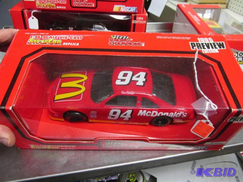 lot 69 image: 1995 #94 Bill Elliott McDonalds NASCAR 124 Die Cast Car by Racing Champions