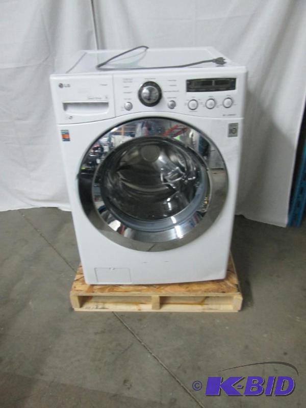 lot 2 image: LG 4.0 CU. FT. ULTRA LARGE CAPACITY STEAMWASHER WITH COLDWASH