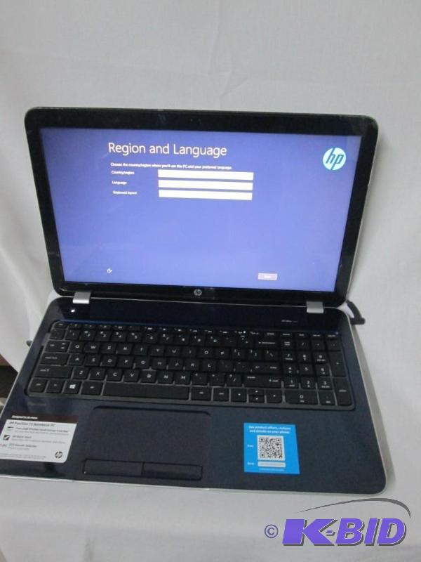 lot 4 image: HP Pavilion 15.6 4GB Windows 8 Laptop - Blue