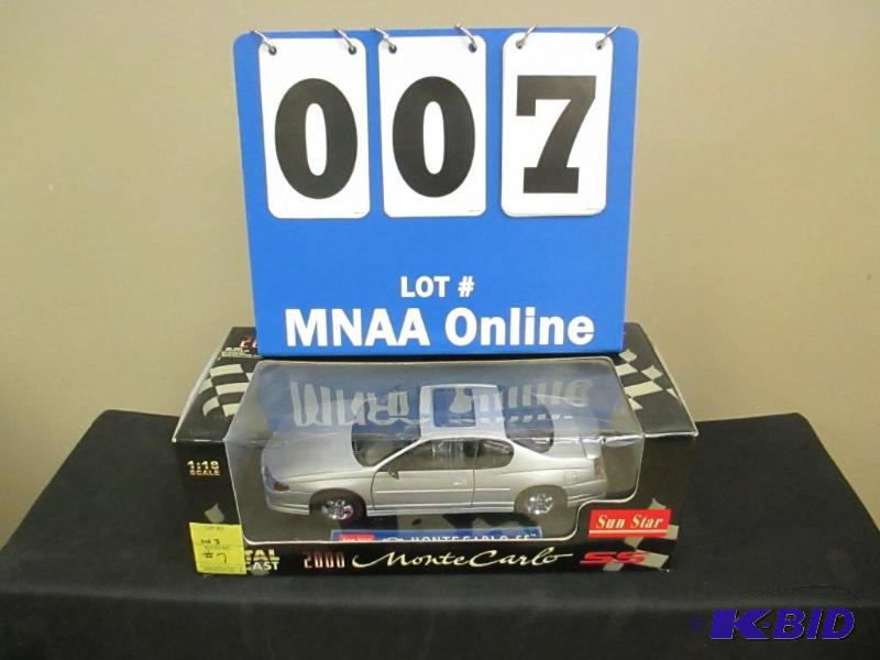 lot 7 image: Sun Star 2000 Monte Carlo SS 118 Scale Die Cast Car NIB