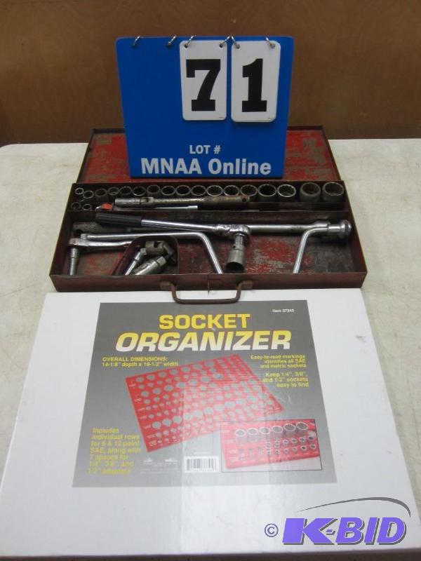 lot 71 image: Tool Box with Sockets & Ratchets & Organizer