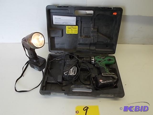 lot 9 image: Hitachi 14.4 volt 12" Drill & Flash...