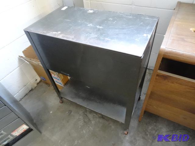 Vintage Metal Hanging File Cart. 13 x 24 x 29...