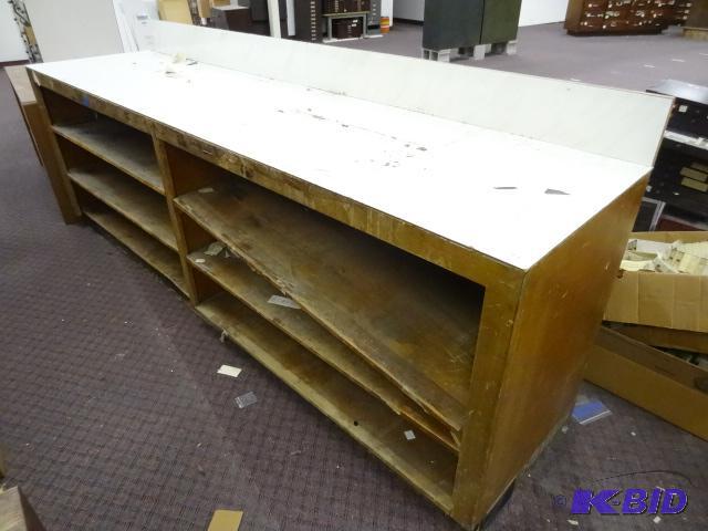 Vintage Wood Work Station. 100 x 25 x 40...