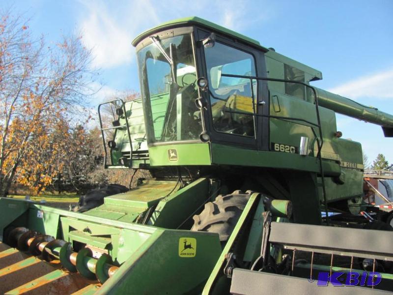 John Deere 6620 Titan II