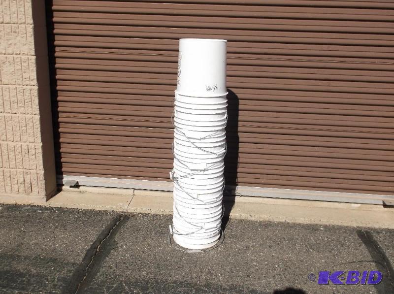 Lot with 10-5 gallon pails...