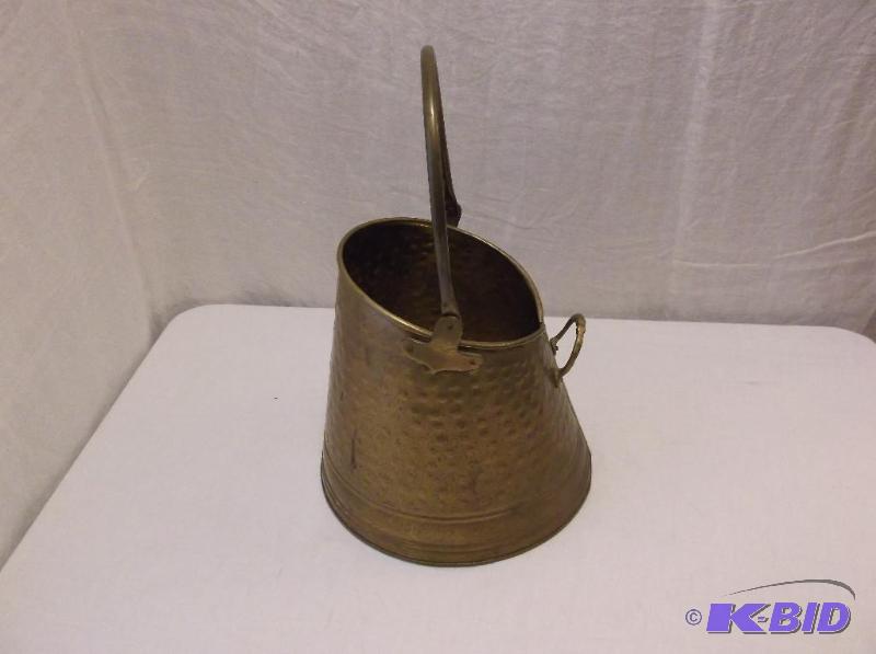 Vintage solid brass bucket measuring 10&quot...