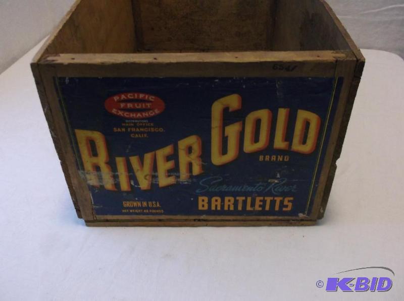 River Gold fruit crate measuring 19 14&quot...