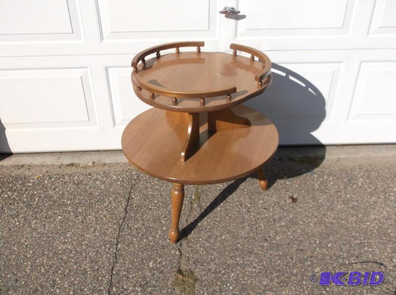Vintage 2 tier end table 27 12&quot dia. x ...