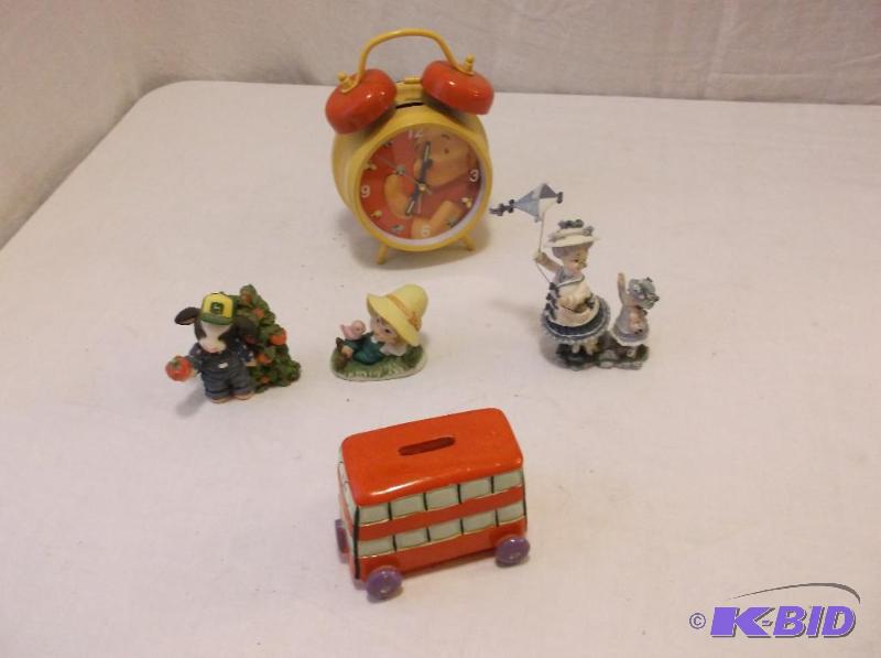 Nice lot with Winnie the pooh alarm clock and...