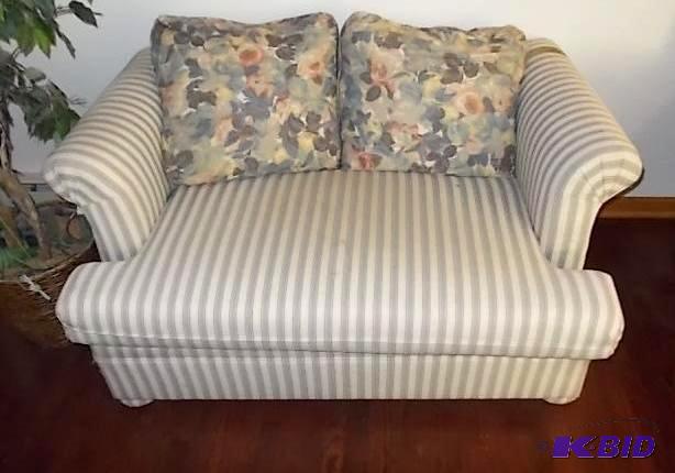 BlueGrey Stripe Love Seat Sleeper Sofa With ...