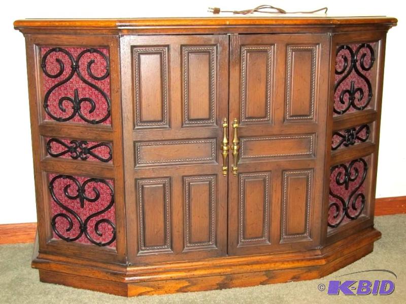 lot 148 image: Vintage Sivertone Stereo Counsel Still in wor...