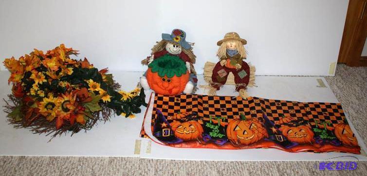 lot 153 image: Fall decor, Wreath, scarecrows, table cover w...