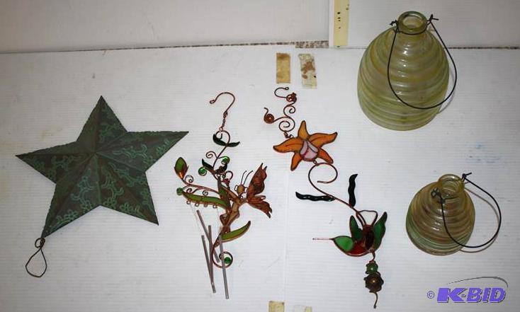 lot 154 image: Stained glass wind chimes Window decor Tin st...