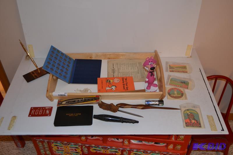 lot 203 image: Mixed lot in wood tray Souvinier&nbspwindow ...