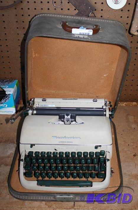 lot 218 image: Vintage Remington Quiet-Riter type writer wit...