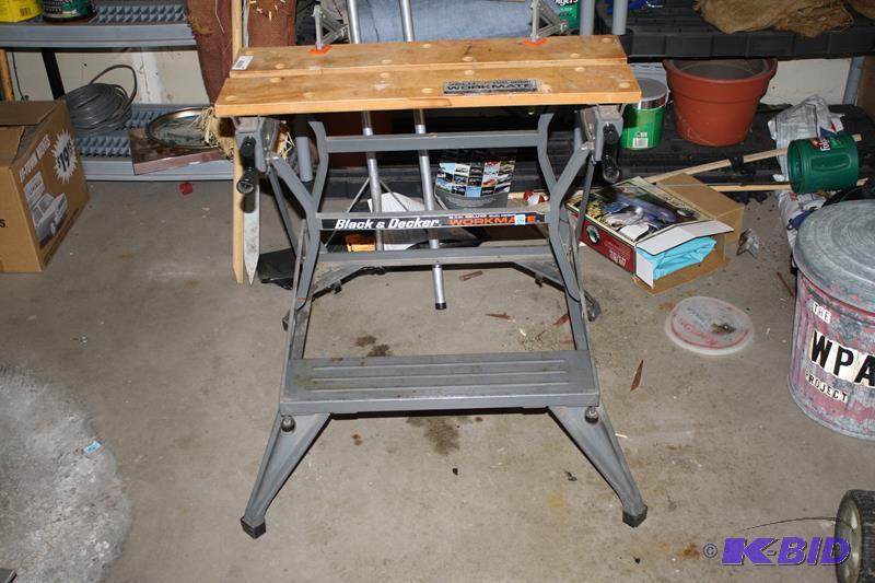 lot 238 image: Black & Decker workmate deluxe dual heigh...