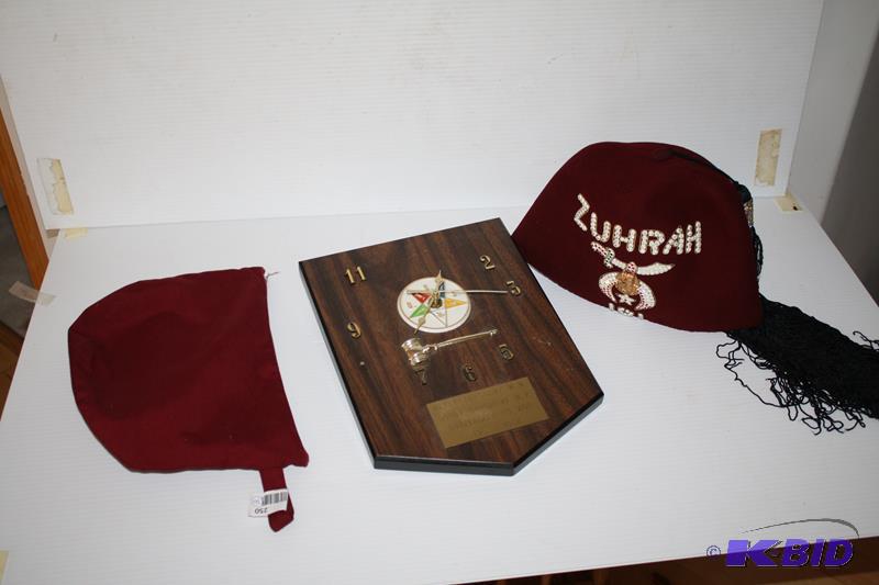 lot 250 image: Zuhrah hat & clock...