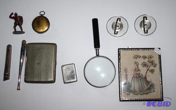 lot 28 image: Vintage collection  LaCross&nbspPedicure t...