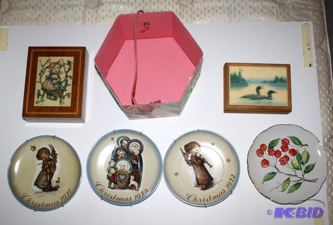 lot 30 image: 3 collectible Limited Edition plates portra...