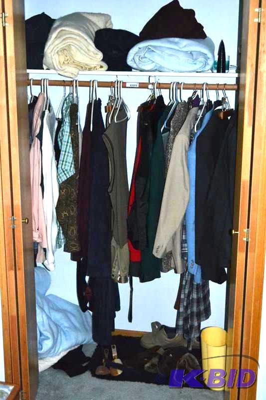 lot 42 image: Mens clothing as pictured, shoes, blankts, s...